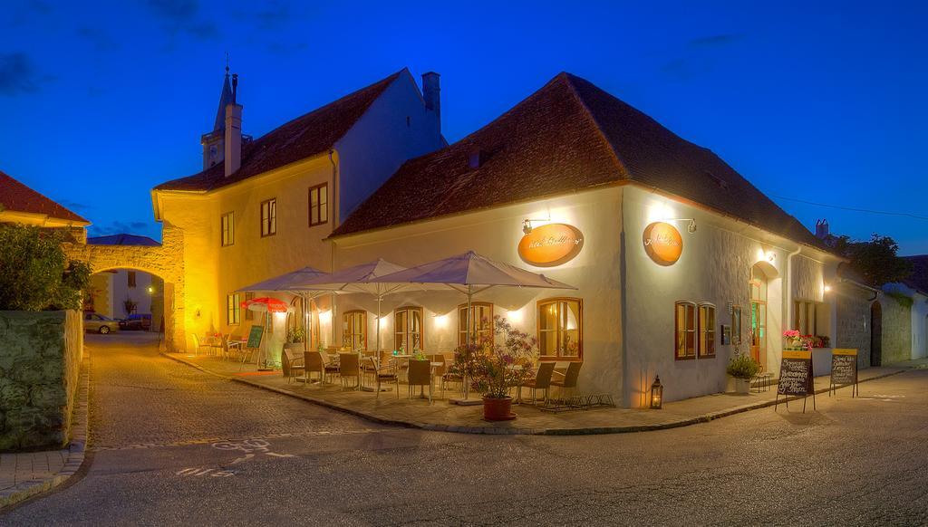 Unser Rosa Haus Fuer Sie Rust Dış mekan fotoğraf